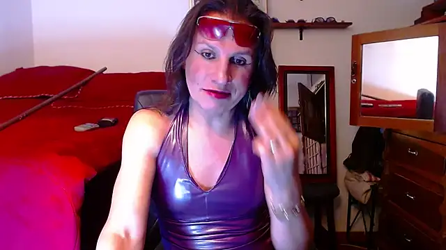 Snapshot of LorenJade chatting on 07-18-26, 07:28 LorenJade online show from 07-18-26, 07:28
