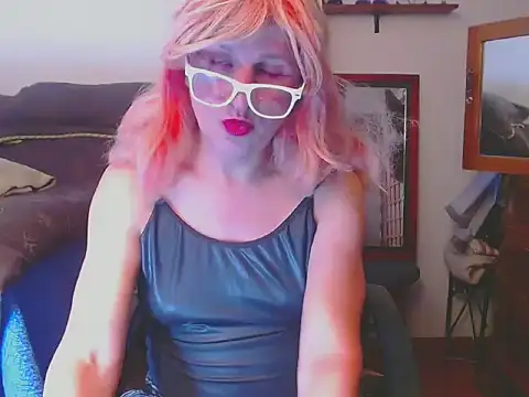 LorenJade online show from 05-11-26, 07:43