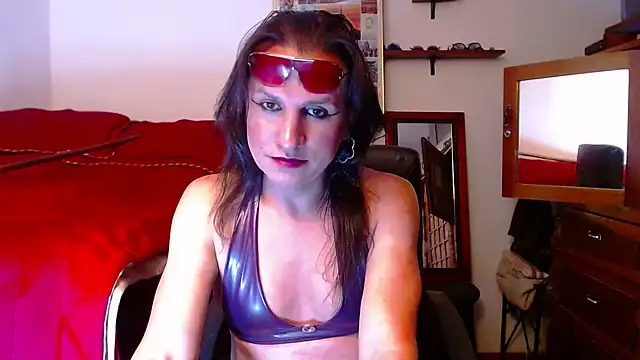 Snapshot of LorenJade chatting on 07-15-26, 07:59 LorenJade online show from 07-15-26, 07:59