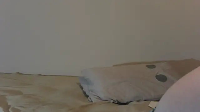 Snapshot of samson2012 chatting on 03-18-26, 09:59 samson2012 online show from 03-18-26, 09:59