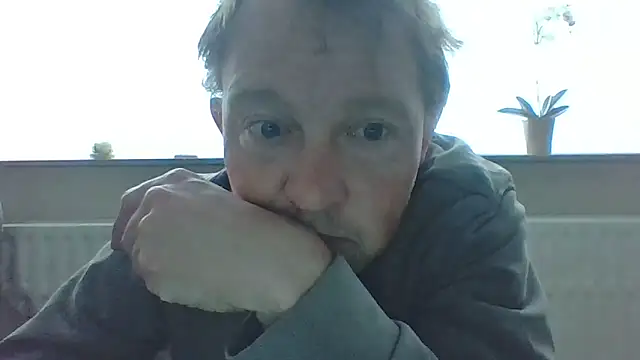 bertolini online show from 05-12-26, 01:06