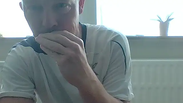 bertolini online show from 05-22-26, 08:23