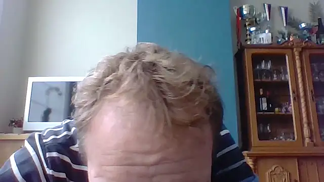 bertolini online show from 10-16-25, 01:41