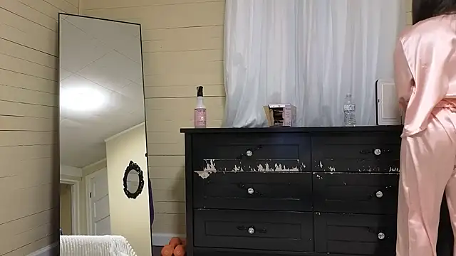 sexylilly69 online show from 12-17-25, 12:59