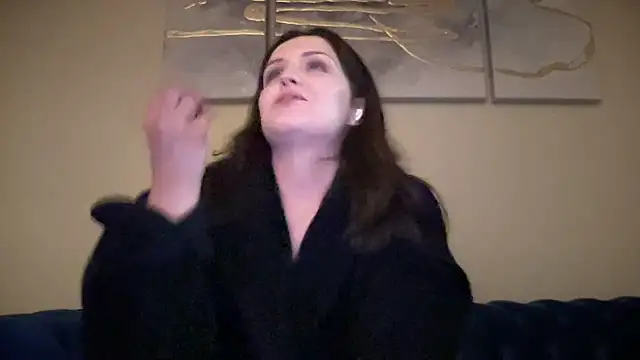 Snapshot of sexylilly69 chatting on 09-10-25, 01:04 sexylilly69 online show from 09-10-25, 01:04
