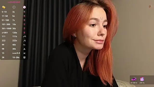 girl with snaketatto0 online show from 02-01-26, 03:05