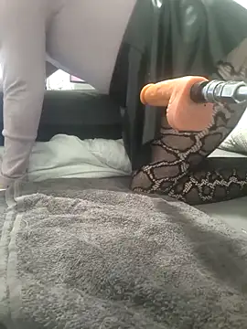 aprilexx online show from 02-14-26, 07:58