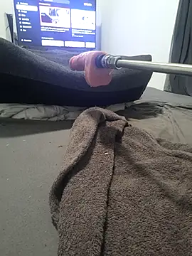 Snapshot of aprilexx chatting on 09-29-25, 10:54 aprilexx online show from 09-29-25, 10:54