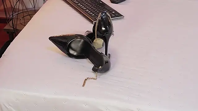 AryaEve online show from 02-13-26, 06:57