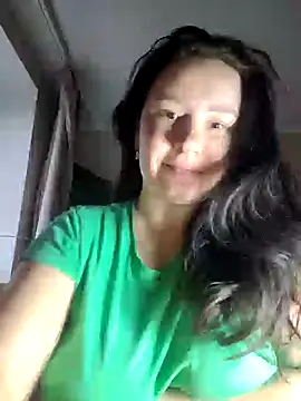 AlexaLexie online show from 12-12-24, 11:39