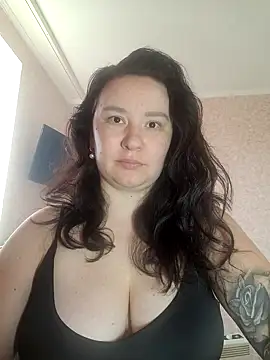 AlexaLexie online show from 11-15-25, 08:51