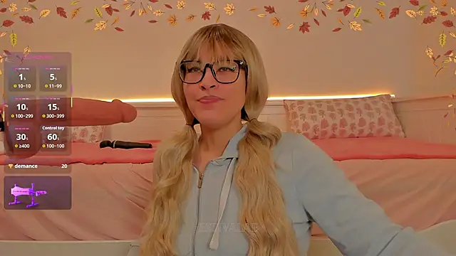 estivalae online show from 10-12-25, 11:33