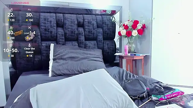 Arianna Jones1 online show from 12-20-25, 04:32