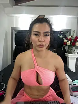 Snapshot of Arianna_Jones1 chatting on 05-14-26, 10:07 Arianna Jones1 online show from 05-14-26, 10:07