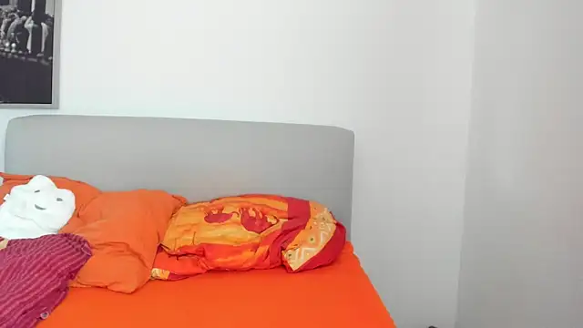 smileybabe online show from 10-13-25, 10:06