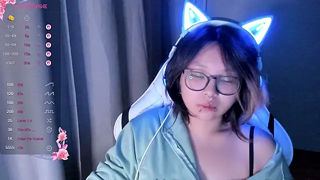 maydaykimmy online show from 11-11-25, 09:09