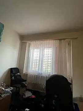 Snapshot of SUUKAM chatting on 09-14-25, 07:53 SUUKAM online show from 09-14-25, 07:53
