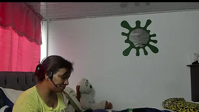 Laflaka22 online show from 11-10-25, 06:13