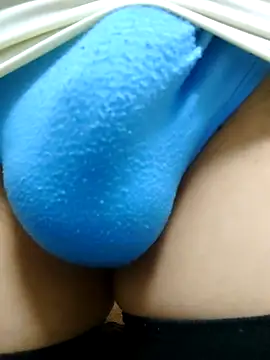 dmmsuzu95 online show from 10-12-25, 05:20