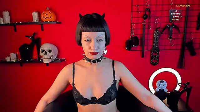 Ma1ilda Ardent online show from 11-05-25, 06:11