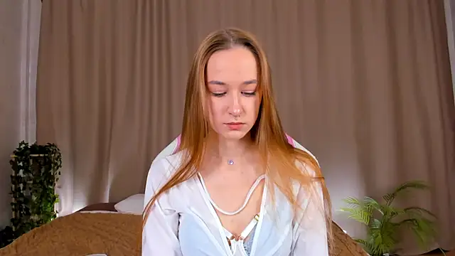 Sweett Monica online show from 09-30-25, 12:05