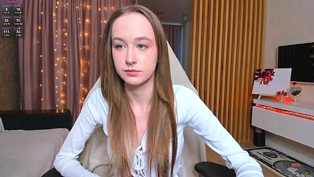 Sweett Monica online show from 03-20-25, 12:54