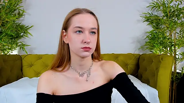 Sweett Monica online show from 10-01-25, 01:00