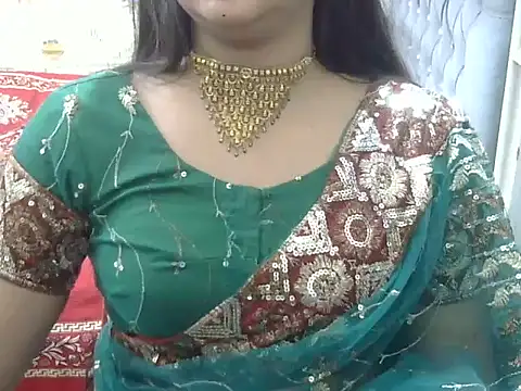 Horny desigirl online show from 03-15-26, 06:26