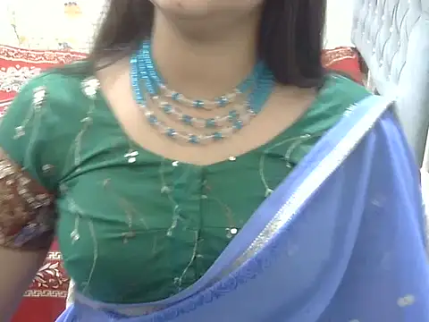 Horny desigirl online show from 03-05-26, 06:15