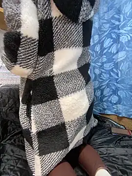 Snapshot of Anita-Smith chatting on 02-24-26, 10:38 Anita-Smith online show from 02-24-26, 10:38