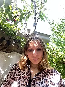 Snapshot of Anita-Smith chatting on 07-16-26, 08:22 Anita-Smith online show from 07-16-26, 08:22