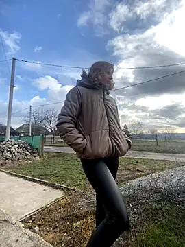 Anita-Smith online show from 11-25-25, 09:31