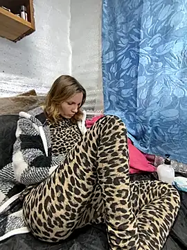 Anita-Smith online show from 04-24-26, 07:10