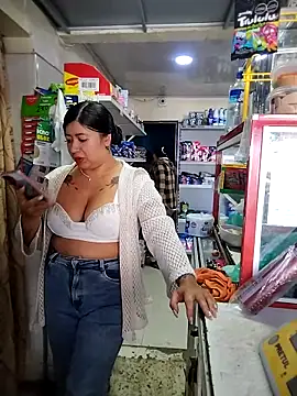 Ariana-pp03 online show from 10-23-25, 06:39