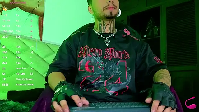 Snapshot of JuanCamiilo_66 chatting on 07-18-26, 02:20 JuanCamiilo 66 online show from 07-18-26, 02:20