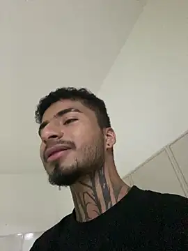 Snapshot of JuanCamiilo_66 chatting on 02-21-26, 12:56 JuanCamiilo 66 online show from 02-21-26, 12:56