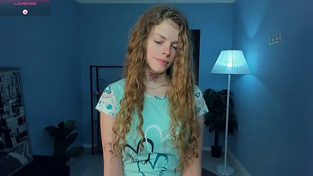 RayaNenlia online show from 02-10-26, 05:06