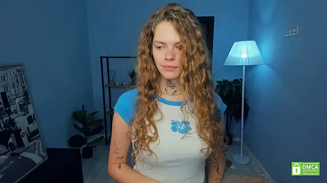 RayaNenlia online show from 11-25-25, 05:08