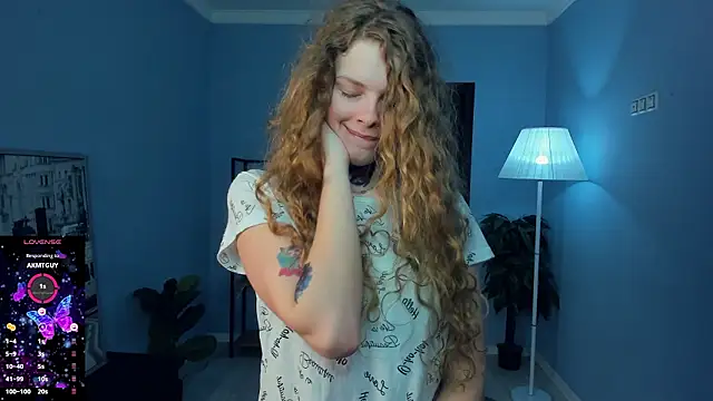 RayaNenlia online show from 02-15-26, 05:19