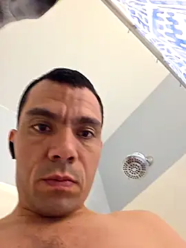 calichemiles online show from 03-17-26, 12:46