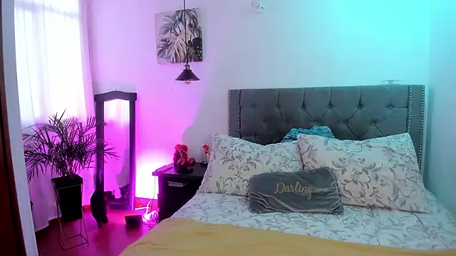 Melody bonnie online show from 04-10-26, 11:28