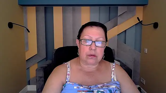 Snapshot of BarbaraTurners chatting on 09-10-25, 06:18 BarbaraTurners online show from 09-10-25, 06:18