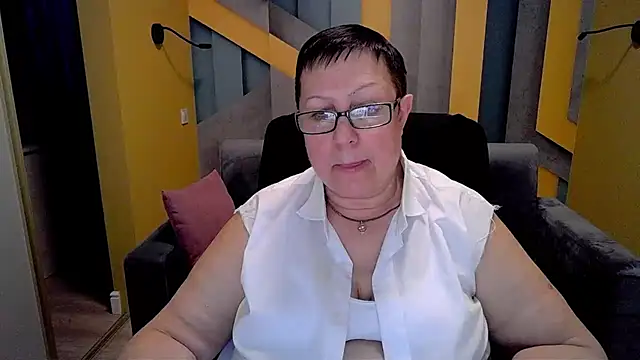 Snapshot of BarbaraTurners chatting on 03-10-25, 05:00 BarbaraTurners online show from 03-10-25, 05:00