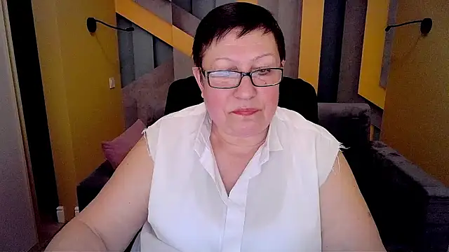 Snapshot of BarbaraTurners chatting on 02-09-25, 06:26 BarbaraTurners online show from 02-09-25, 06:26
