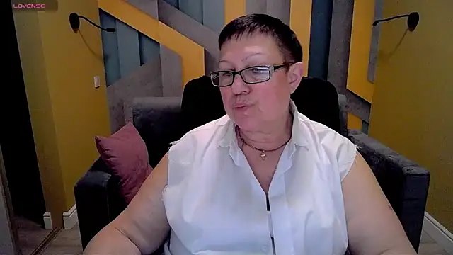 Snapshot of BarbaraTurners chatting on 03-12-25, 09:35 BarbaraTurners online show from 03-12-25, 09:35