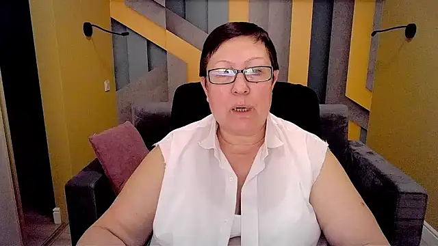 Snapshot of BarbaraTurners chatting on 02-15-25, 05:30 BarbaraTurners online show from 02-15-25, 05:30