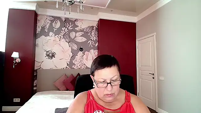 Snapshot of BarbaraTurners chatting on 09-28-25, 11:50 BarbaraTurners online show from 09-28-25, 11:50