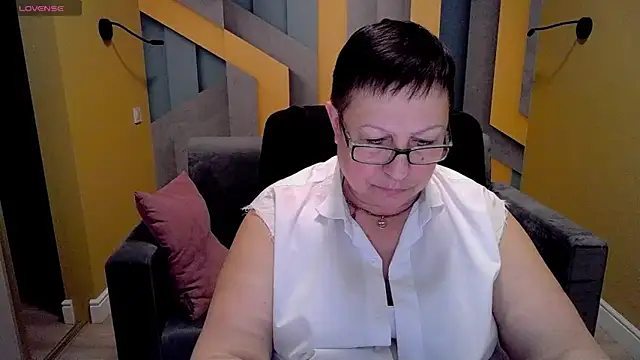 Snapshot of BarbaraTurners chatting on 03-13-25, 12:37 BarbaraTurners online show from 03-13-25, 12:37
