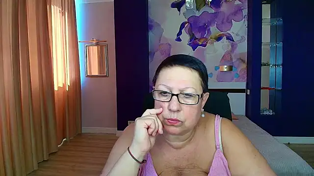 Snapshot of BarbaraTurners chatting on 09-14-25, 11:21 BarbaraTurners online show from 09-14-25, 11:21
