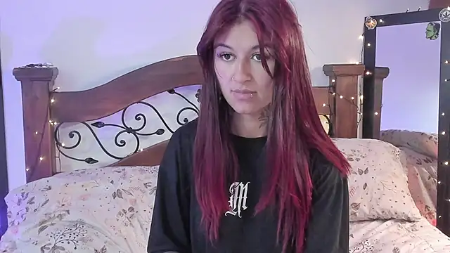 noemi foxxx online show from 11-12-25, 02:32